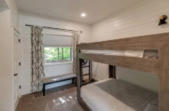 Premier Location on Crosslake - Hot Tub - Pontoon Rental - Waterslide - Games