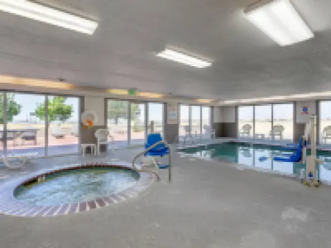 Quality Inn & Suites Fillmore I-15 Hotels in Fillmore