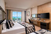 Delphin Imperial Lara