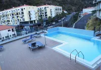 Hotel Solar BOM Jesus - Yüzme Havuzu