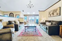 *NEW!!* Country setting near AFA, Venues, & Lake