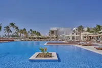 The Club by Fanar - Beach