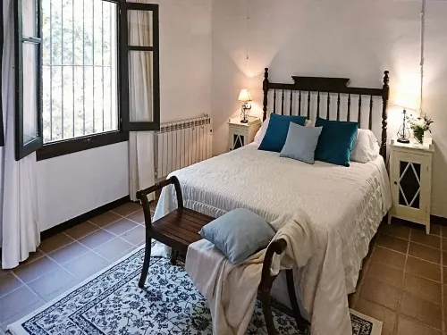 Cottage in La Joya with Pool and Garden - 3-Star