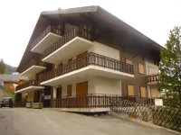 Apartment in Veysonnaz with Private Balcony - 수영장