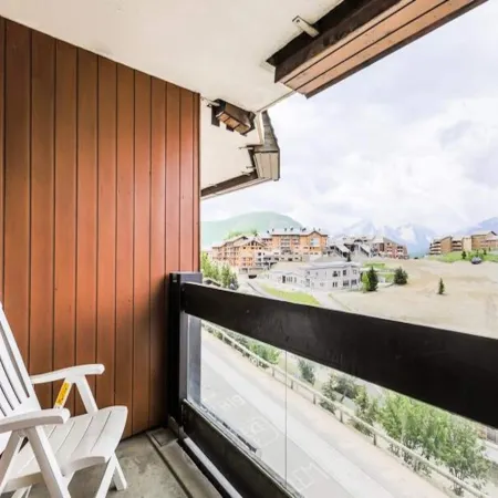 Apartment in Alpe d'Huez Near Ice Rink