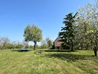 Holiday Home in Decize near Beach Hôtels à : Decize