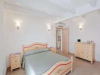 Apartment in Pedaso with Sea View & Pool - Apartments