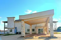 Westwood Inn Extended Stay by OYO Gonzales TX