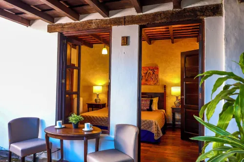 Villa de Antaño Hotel a Santa Ana