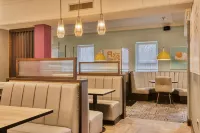Premier Inn London Gatwick Airport (A23 Airport Way) Hotel - breakfast