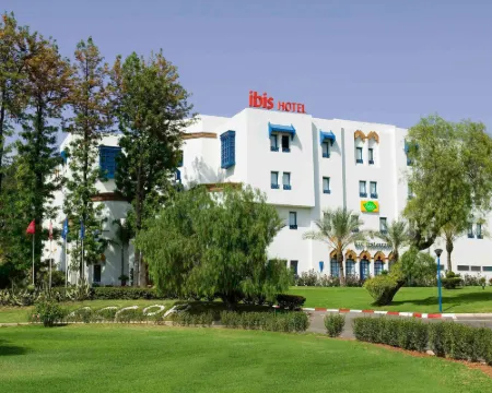 アイビス メクネス メクネスのホテル