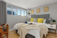 24 Villa Marina Hotels in 