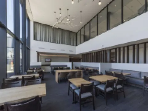 Hôtel & Suites Normandin Lévis Hotels in Levis