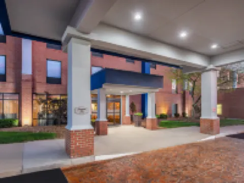 亞克朗南歡朋酒店 格林酒店