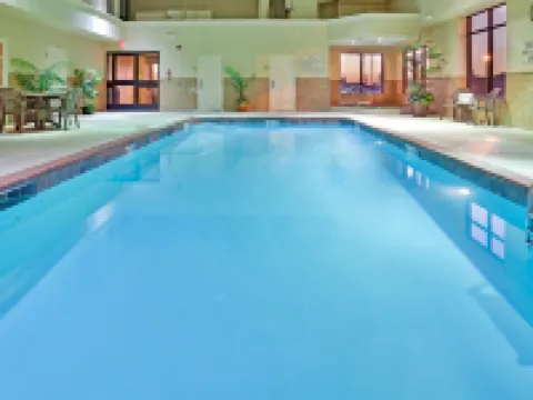 Holiday Inn Express & Suites CAPE GIRARDEAU I-55 by IHG Hotels in Cape Girardeau