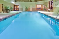 Holiday Inn Express & Suites CAPE GIRARDEAU I-55 by IHG
