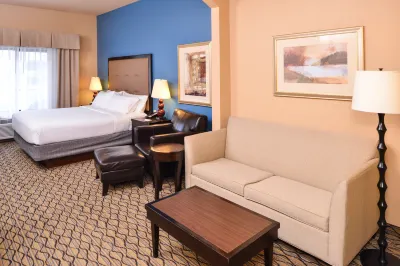 Holiday Inn Express & Suites Wichita Falls Hotels in Wichita Falls