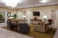 Candlewood Suites Minot Hotels in Minot