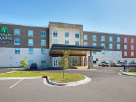 Holiday Inn Express & Suites LA GRANGE - LOUISVILLE AREA NE by IHG Hotels in Oldham County