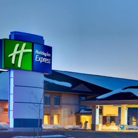 Holiday Inn Express DRYDEN by IHG