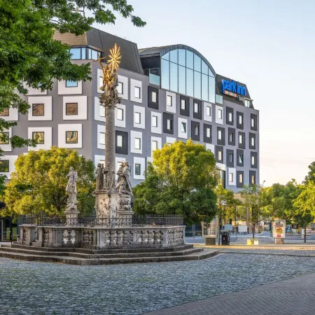 Park Inn by Radisson Danube Bratislava