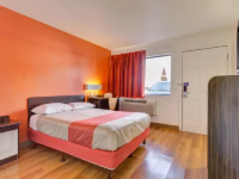 南加州聖羅莎 6 號汽車旅館（Motel6 Santa Rosa - South） 聖羅莎酒店