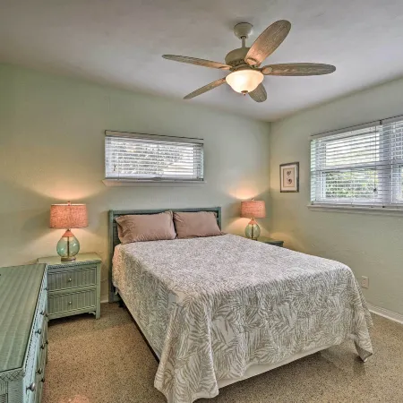 Charming Port Orange Home - Walk to Beach!
