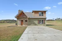 You WOOD love it here! Hotels in Cosby