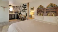 Rosewood Studio by WanderLodges - Hot Springs