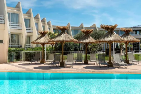 拉格朗德默特諾富特高爾夫飯店