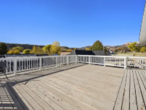 快樂小徑民宿 特洛匹克酒店