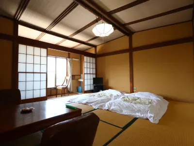 Sazanamikan Các khách sạn gần JR Sanukimachi station