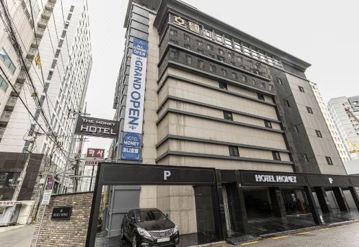 잠실 머니 객실 내부