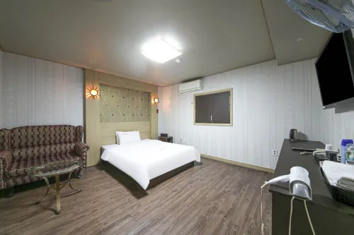 Donghaksa Hole in One