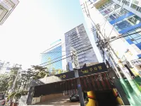 Suyu Solid Hotel Hotels near Suyu Station