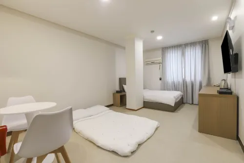 Samcheok Hotel Heritage - Motels