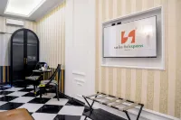 Swiss-Belexpress Palu Hotels in Palu