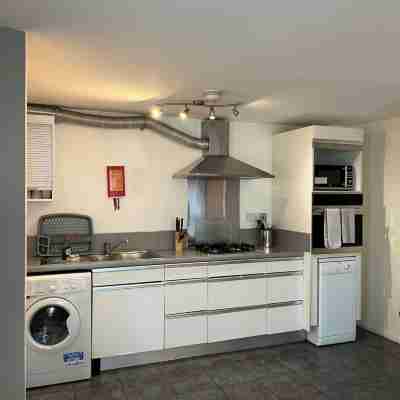 Premium 4Pax Apartment with Kitchen Others