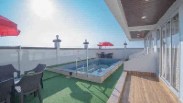 AR Villa Hotels in Bhilar