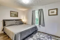 Riverfront Floral City Stay w/ Dock & Hot Tub!