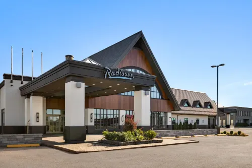 Radisson Hotel Montreal Airport