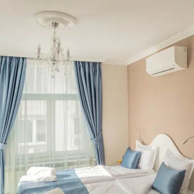 Family Hotel Belle Epoque Beach Отели рядом с достопримечательностью «Стадион Спартак»