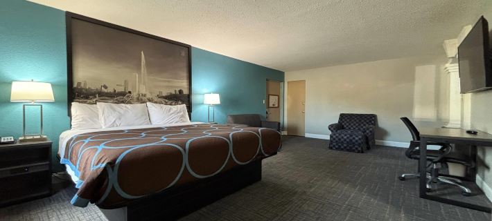 Super 8 by Wyndham Belleville IL/St. Louis Area Hotels in St. Clair County