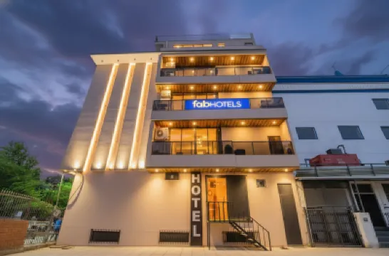 FabHotel Blooming Beds Pearl Hotels near Malviya Nagar