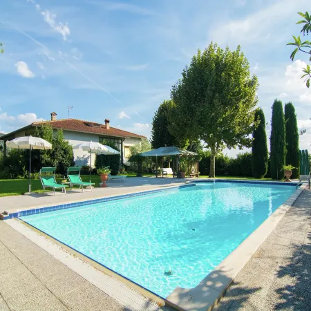 Tuscan Terrace Escape