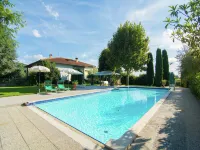 Tuscan Terrace Escape
