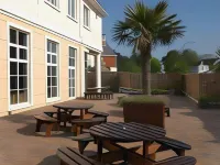 Carrigaline Court Hotel & Leisure Centre Hôtels à : 