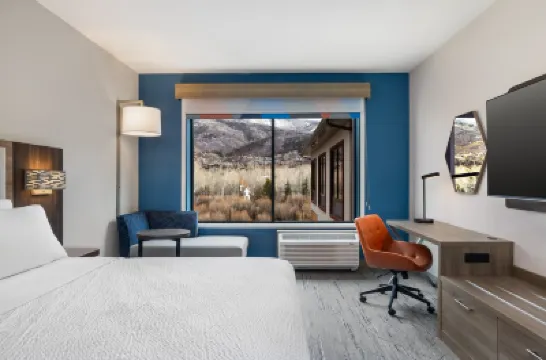 Holiday Inn Express & Suites Steamboat Springs by IHG Hotels near Steamboat Ski Resort