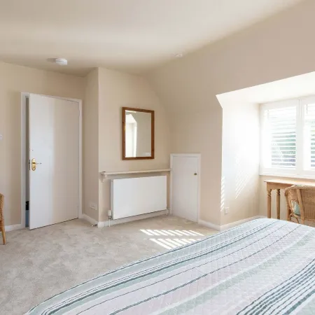 Coastal Comfort for 6 Felpham Beach