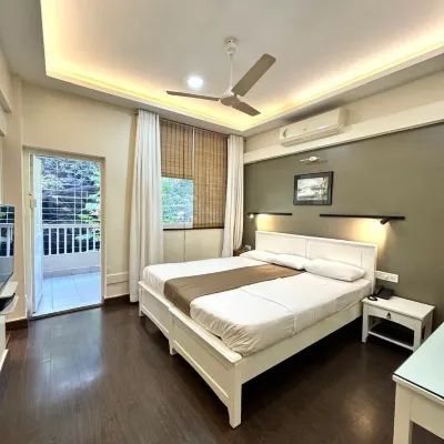 Hotel Ketan โรงแรมใกล้เอสจีเอส มอลล์